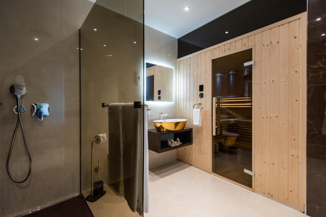 Suites Kod Guste Sukošan Exterior foto